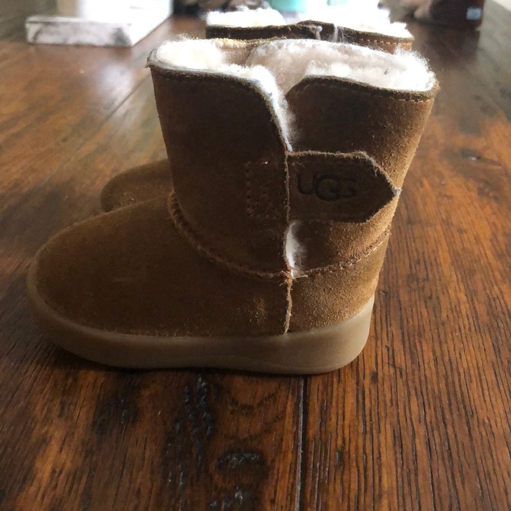 Ugg Keelan boot. Infant size 2/3.